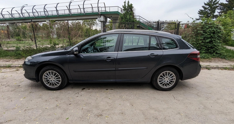 Renault Laguna cena 21000 przebieg: 247081, rok produkcji 2011 z Warszawa małe 67